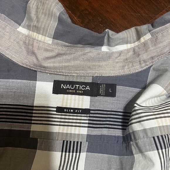 NAUTICA SLIM FIT button down long sleeve shirt Blue size Large EUc - Picture 4 of 13